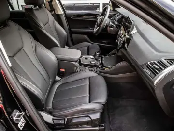 X4 xDrive20i Anhängerkupplung Navi HiFi RfKamera