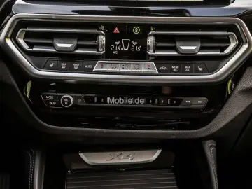 X4 xDrive20i Anhängerkupplung Navi HiFi RfKamera
