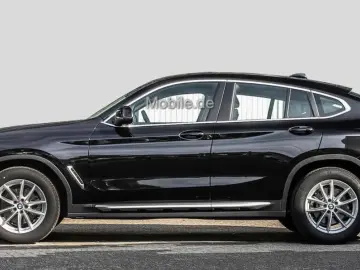 X4 xDrive20i Anhängerkupplung Navi HiFi RfKamera