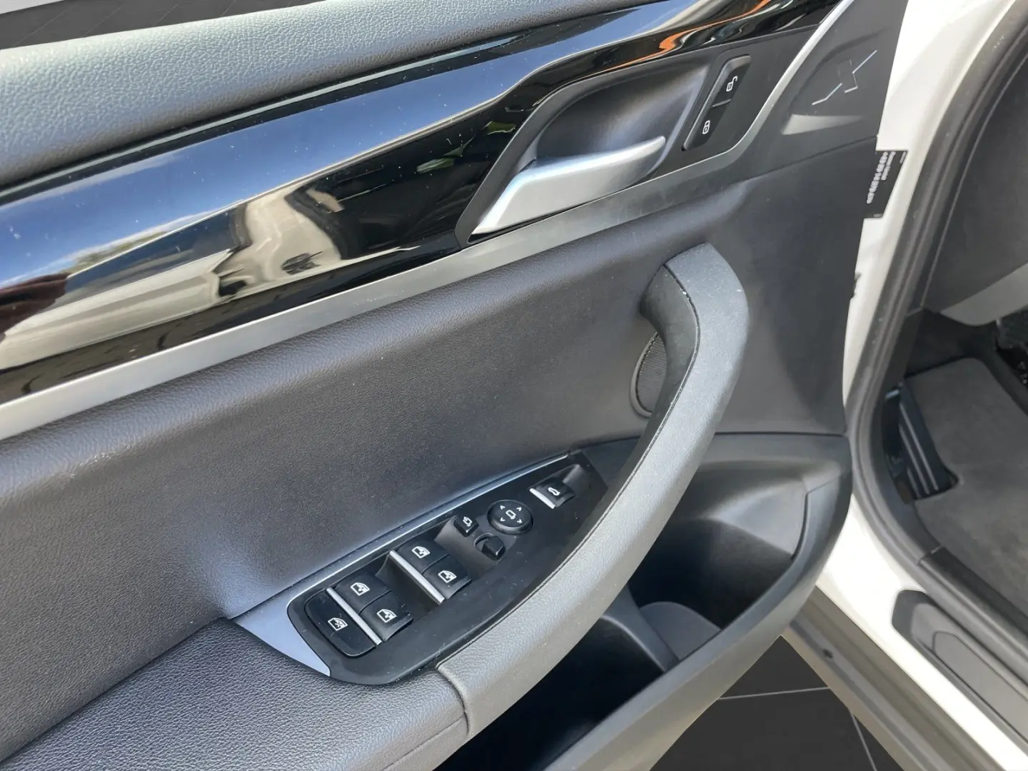 X3 xDrive20i *AUT.*LED*NAVI*KAMERA*SPORTSITZE*
