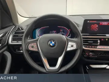X3 xDrive 20i A LCPlus ACC SpoSi adaptLED Hifi