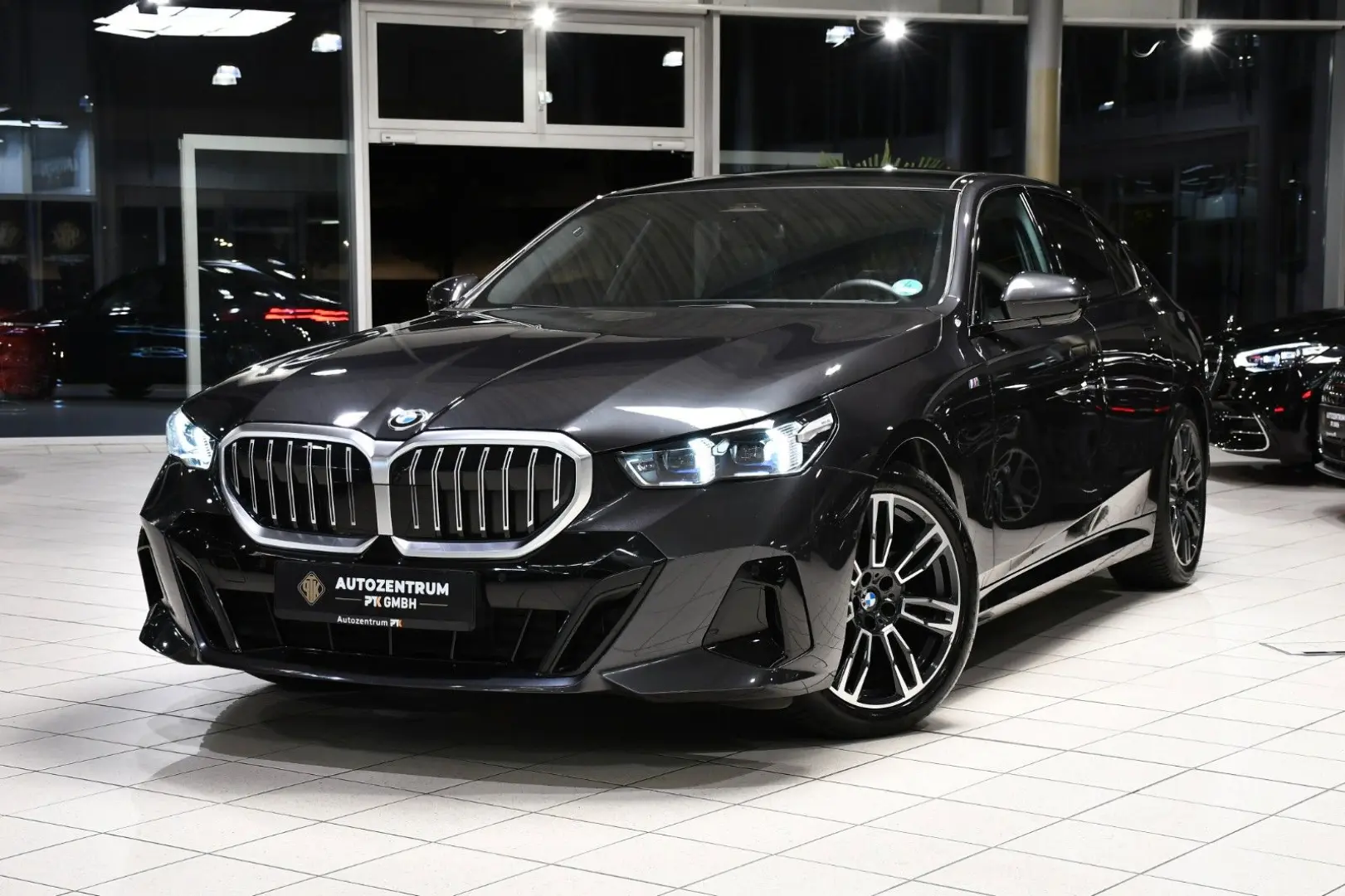 520 d xDrive M Sport Pano SHZ H&K 360 Kam