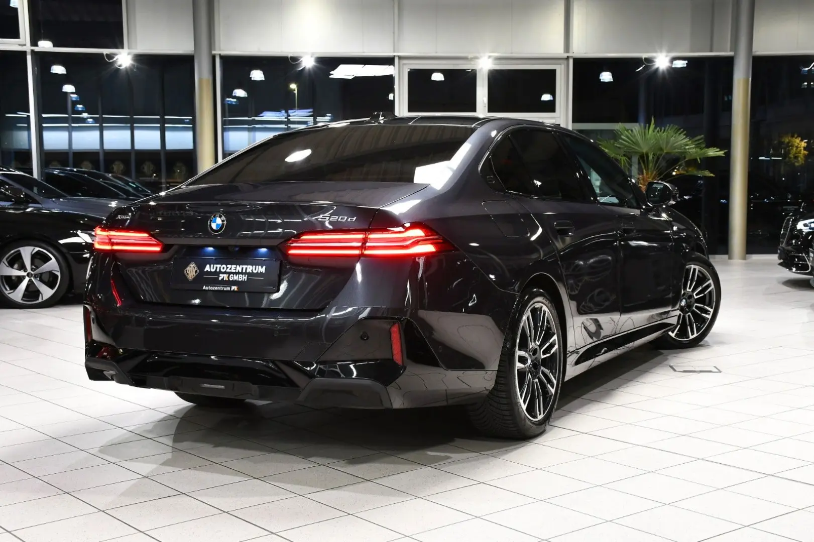 520 d xDrive M Sport Pano SHZ H&K 360 Kam