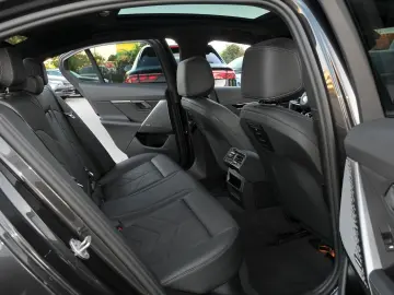 520 d xDrive M Sport Pano SHZ H&K 360 Kam
