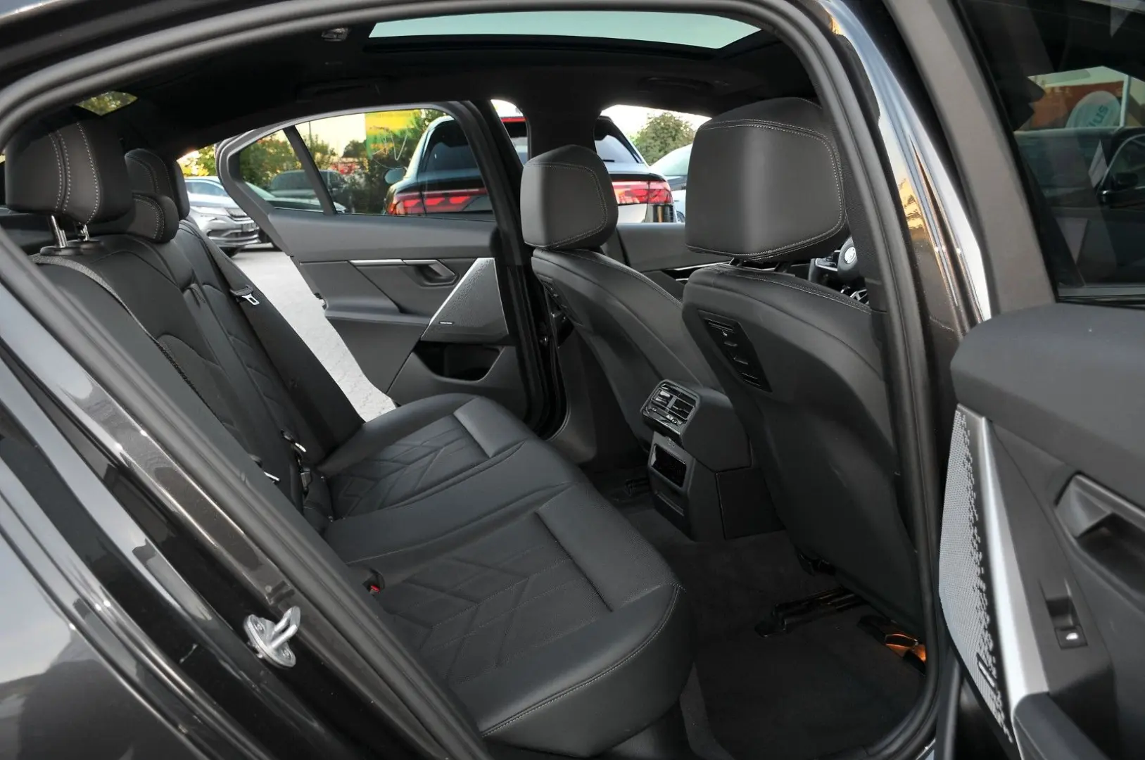 520 d xDrive M Sport Pano SHZ H&K 360 Kam