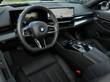 520 d xDrive M Sport Pano SHZ H&K 360 Kam