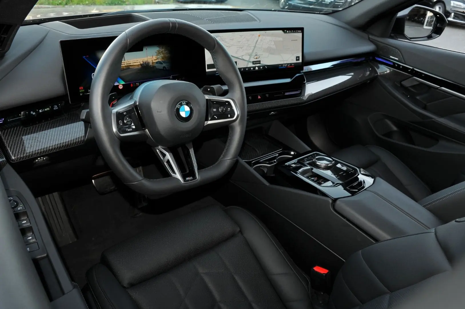 520 d xDrive M Sport Pano SHZ H&K 360 Kam