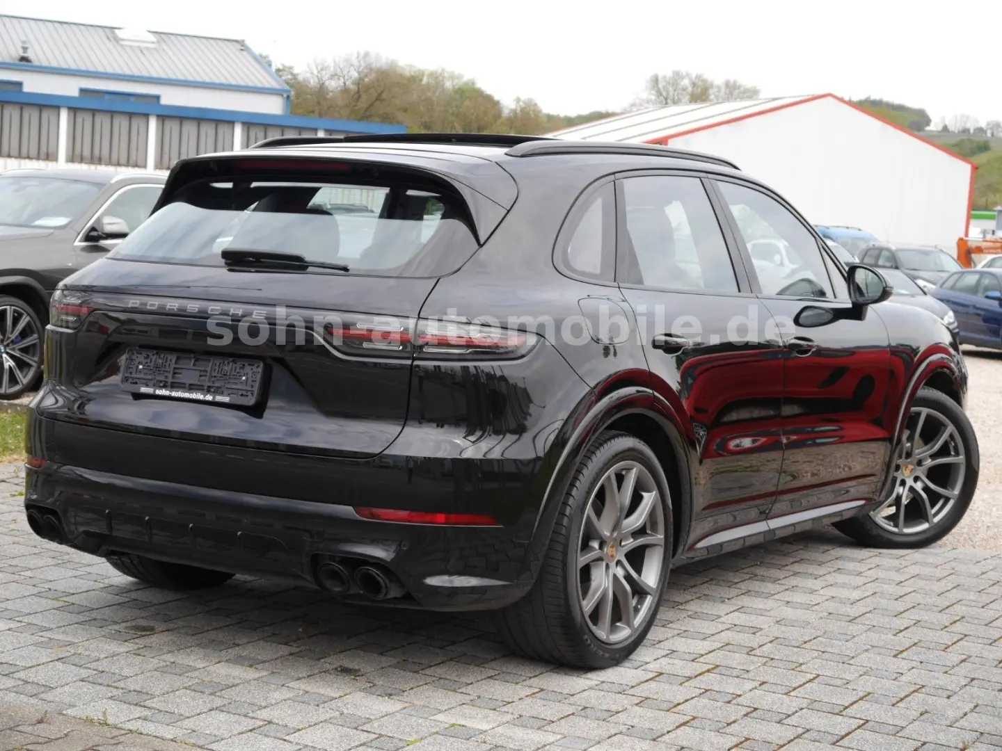 Cayenne Platinum Edition SPORT-DESIGN-PAKET/21