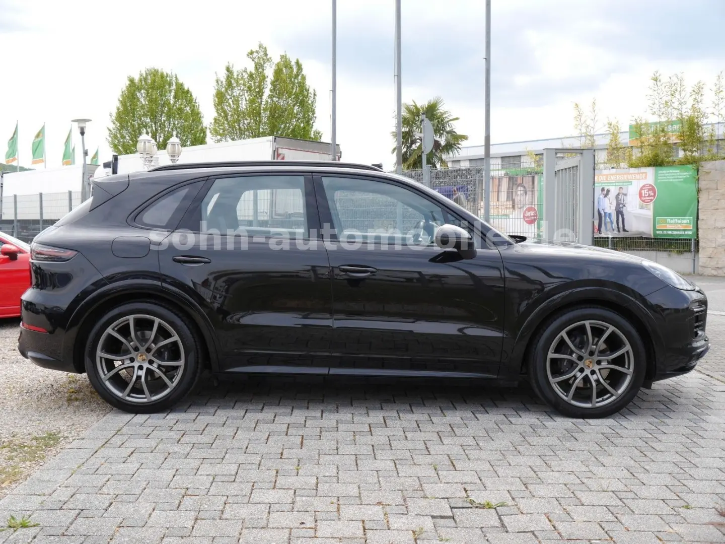 Cayenne Platinum Edition SPORT-DESIGN-PAKET/21
