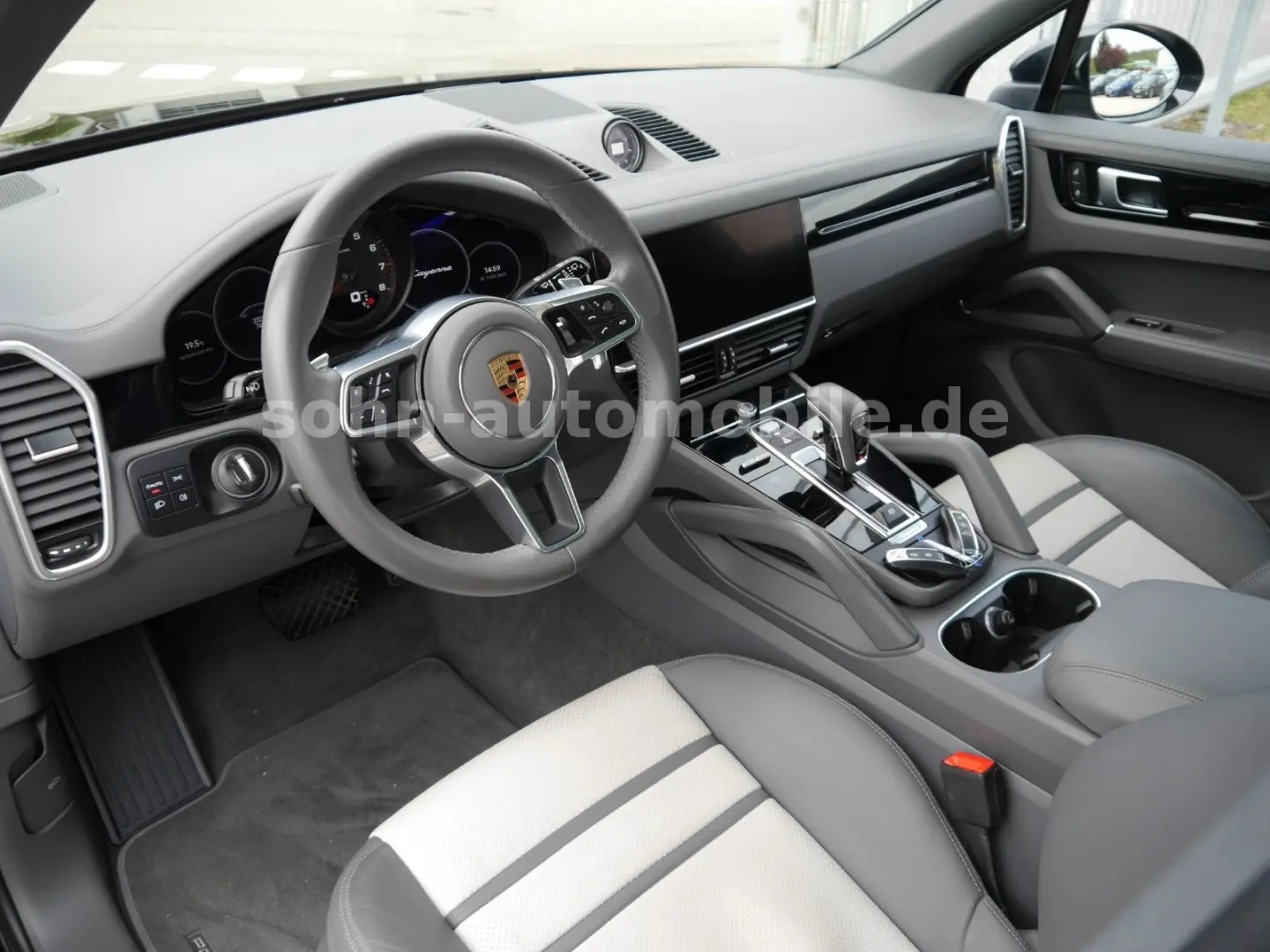 Cayenne Platinum Edition SPORT-DESIGN-PAKET/21
