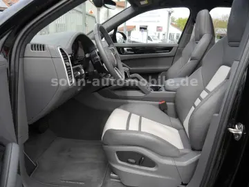 Cayenne Platinum Edition SPORT-DESIGN-PAKET/21