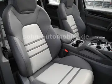 Cayenne Platinum Edition SPORT-DESIGN-PAKET/21