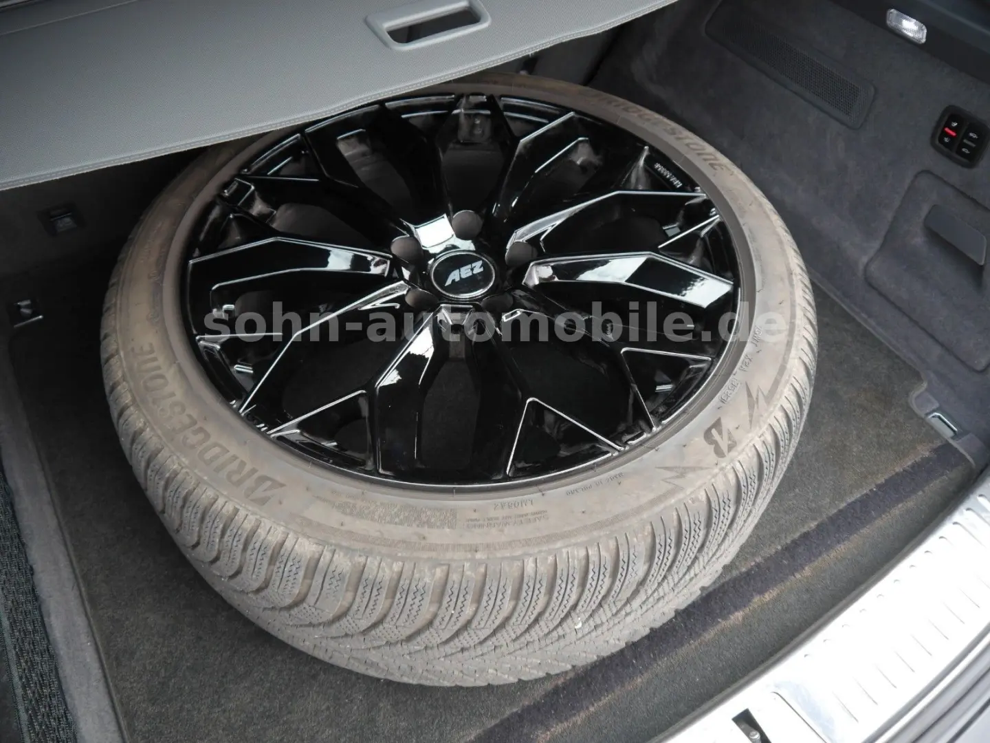Cayenne Platinum Edition SPORT-DESIGN-PAKET/21