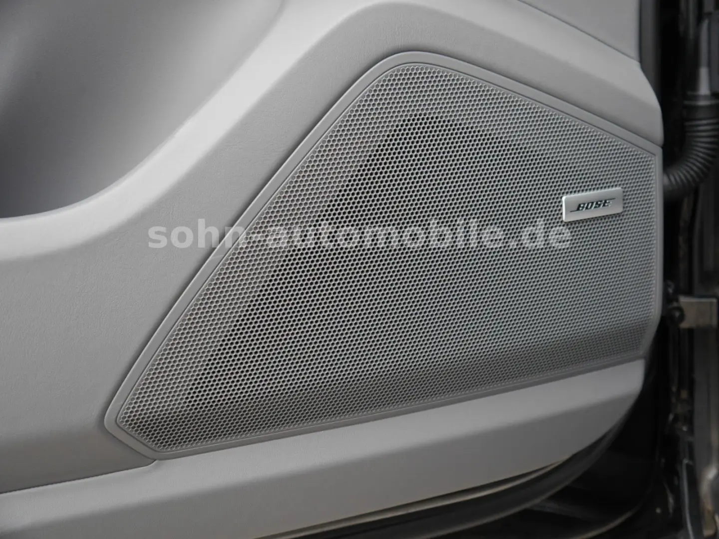 Cayenne Platinum Edition SPORT-DESIGN-PAKET/21