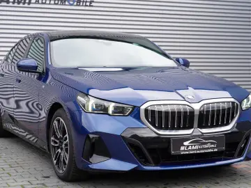 520i M Sport PANO HUD 360 MEMO H&K CARBON AHK