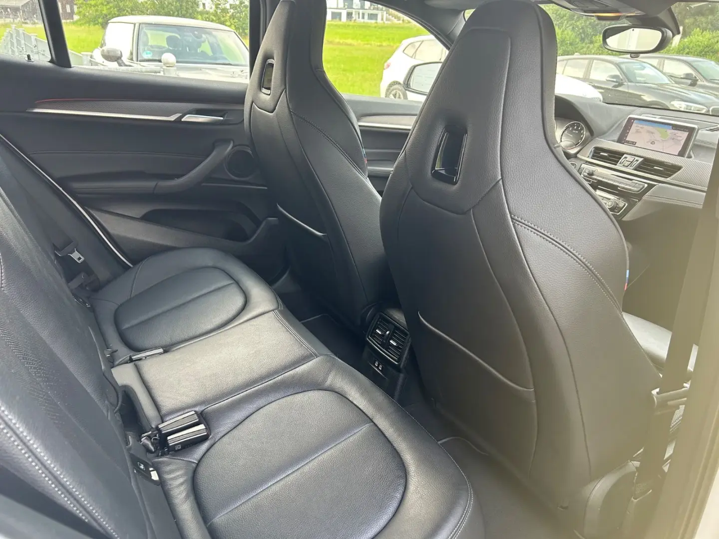 X2 sDrive20i Edition M Mesh Navi HiFi Leder  19