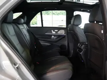 GLE 450 d 4M AMG Line 2.H *22 *LUFT*Pano*7-Sitz
