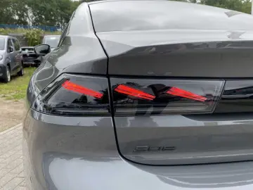 508 PHEV 180 Allure +AHK+ACC+AGR+