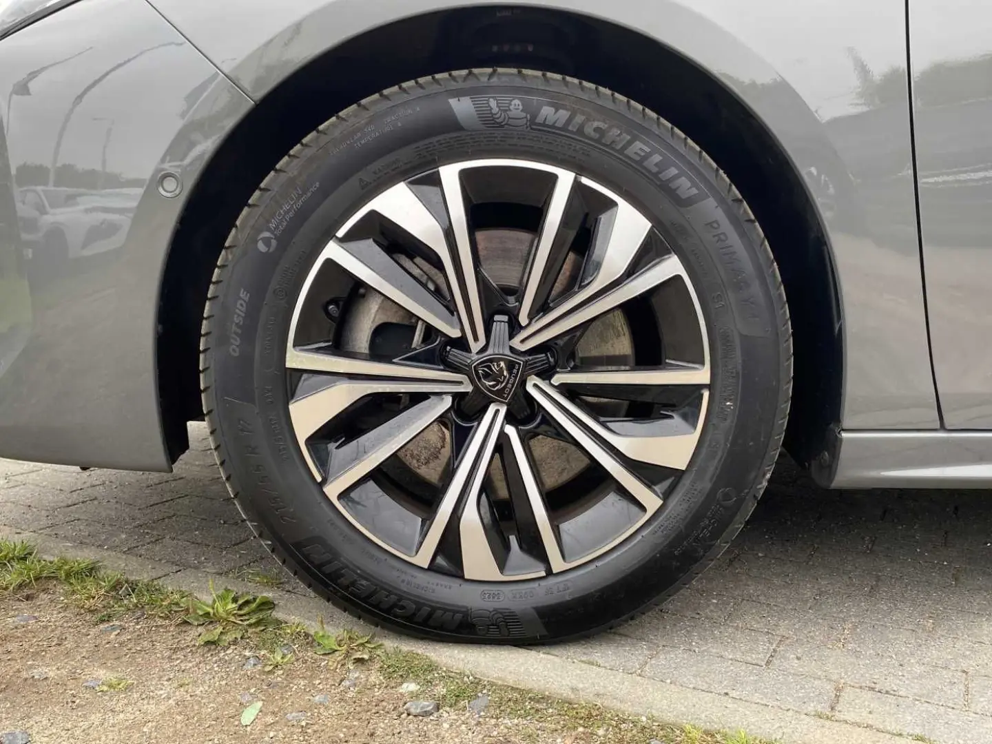 508 PHEV 180 Allure +AHK+ACC+AGR+