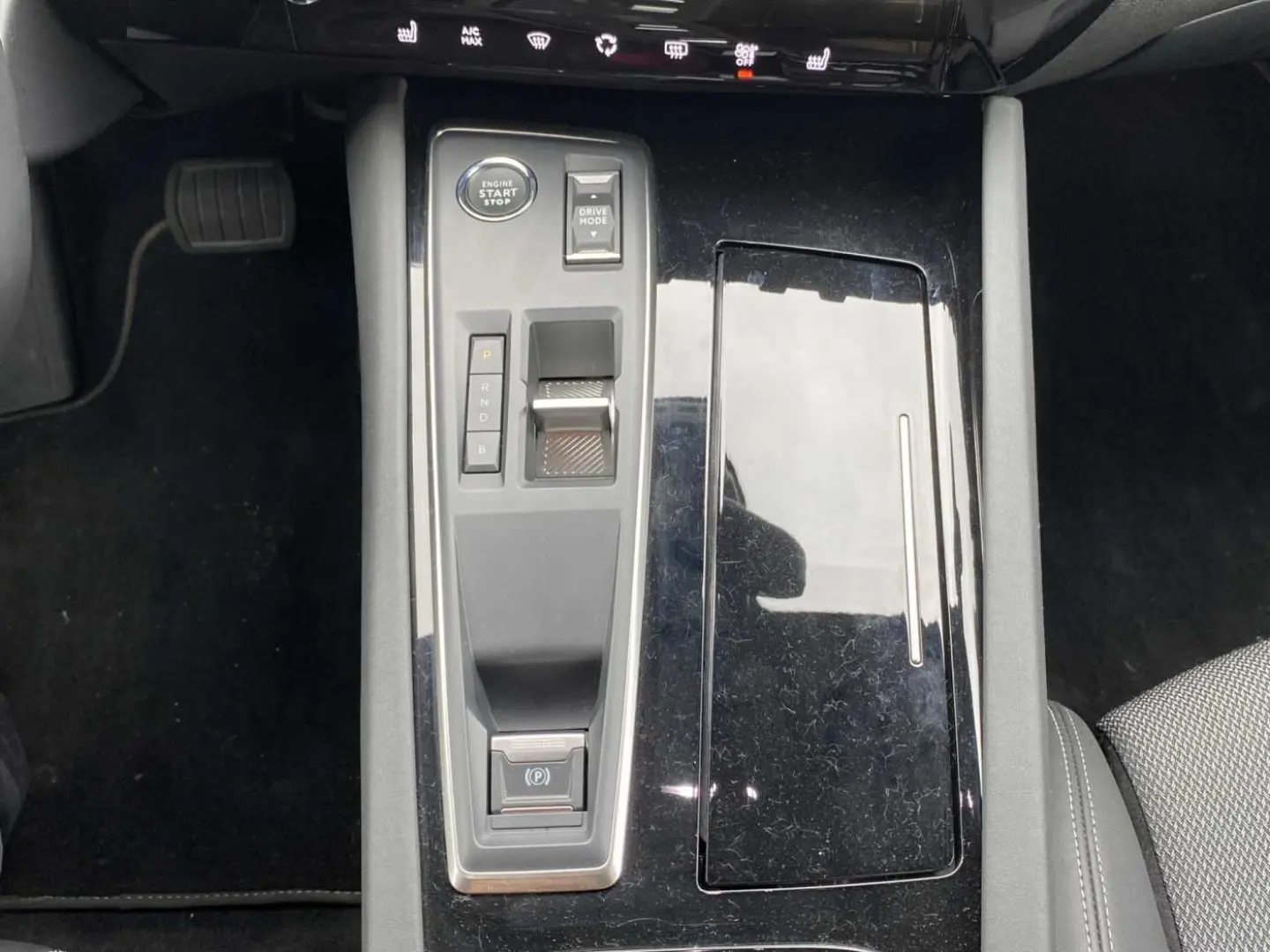 508 PHEV 180 Allure +AHK+ACC+AGR+