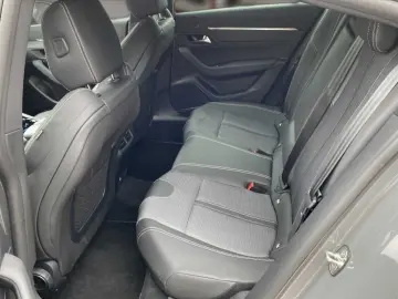 508 PHEV 180 Allure +AHK+ACC+AGR+