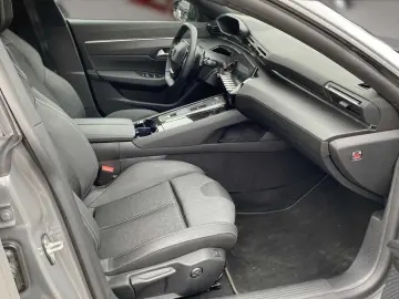 508 PHEV 180 Allure +AHK+ACC+AGR+