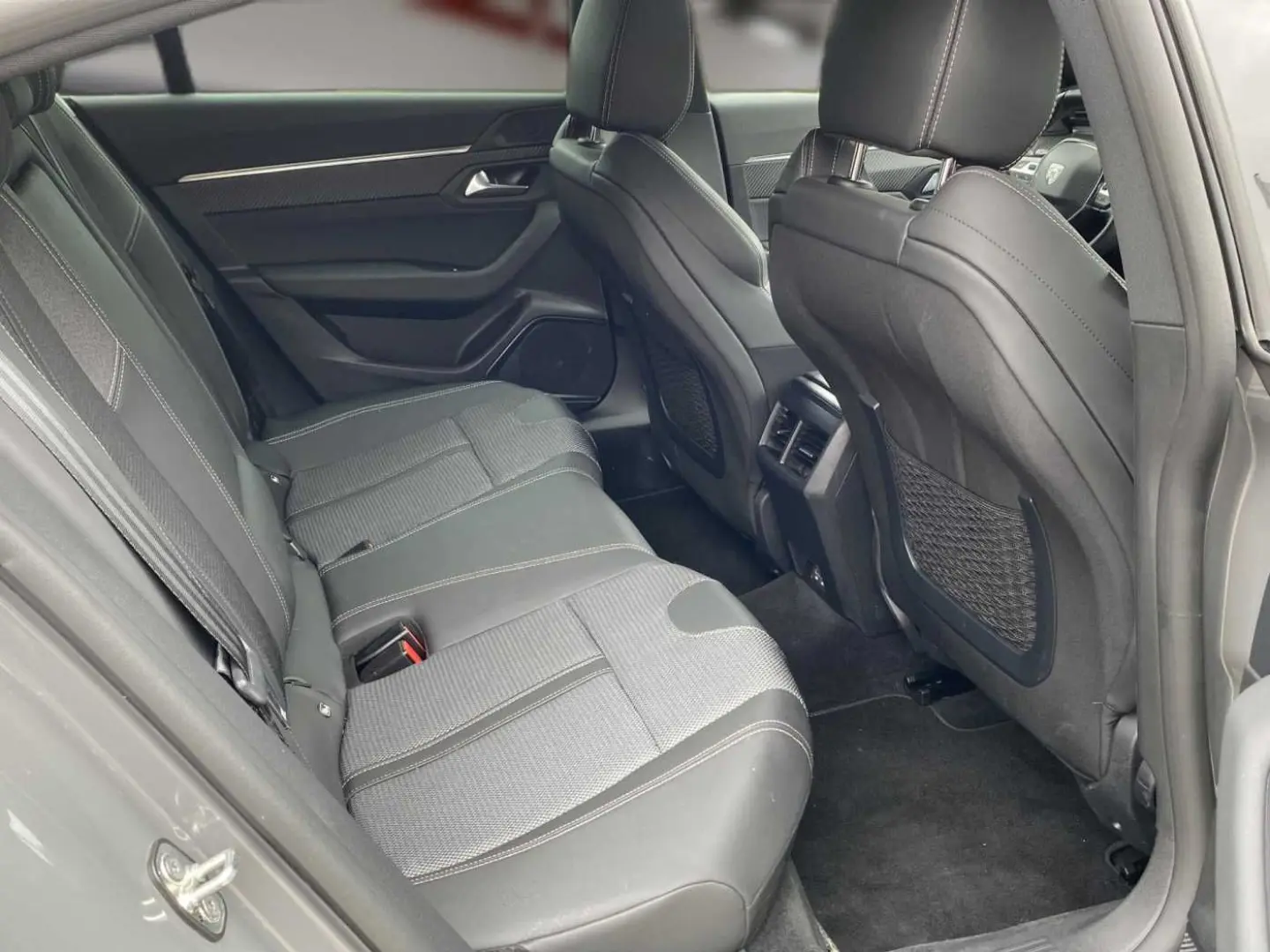 508 PHEV 180 Allure +AHK+ACC+AGR+