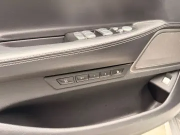 750Li xDrive M Sport Paket*Sky Lounge*HuD*H&K*