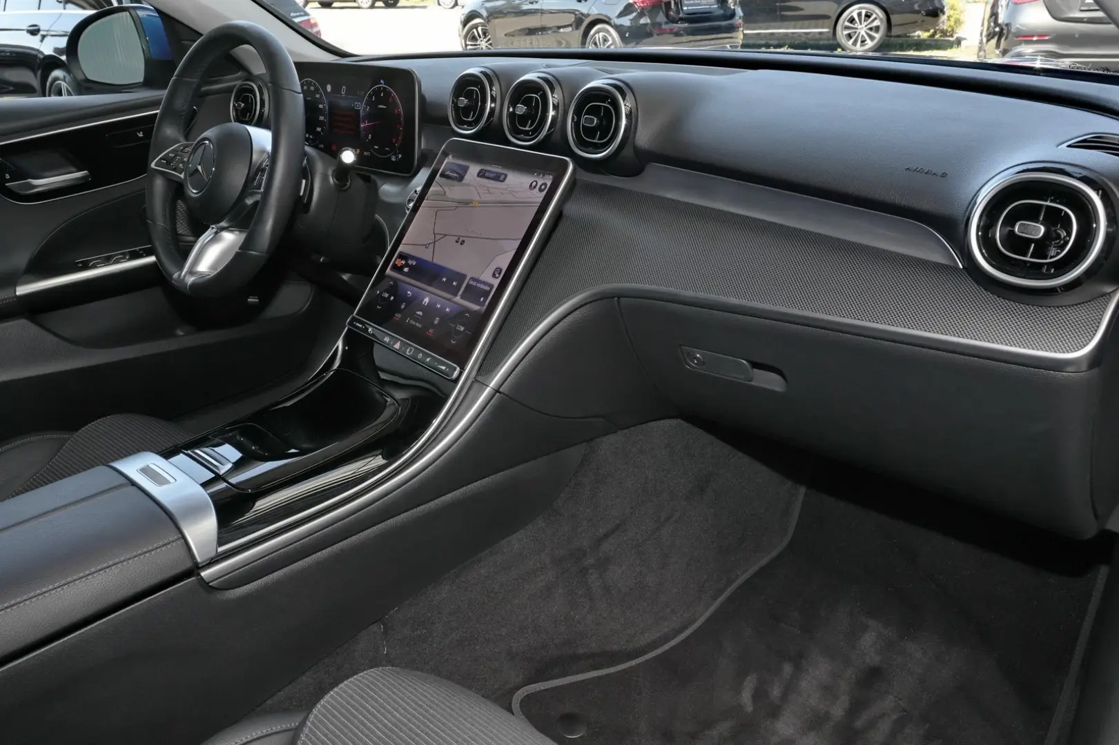 C 180 CARPLAY+SPURHALTE+360°+MBUX+LED+17 ZOLL