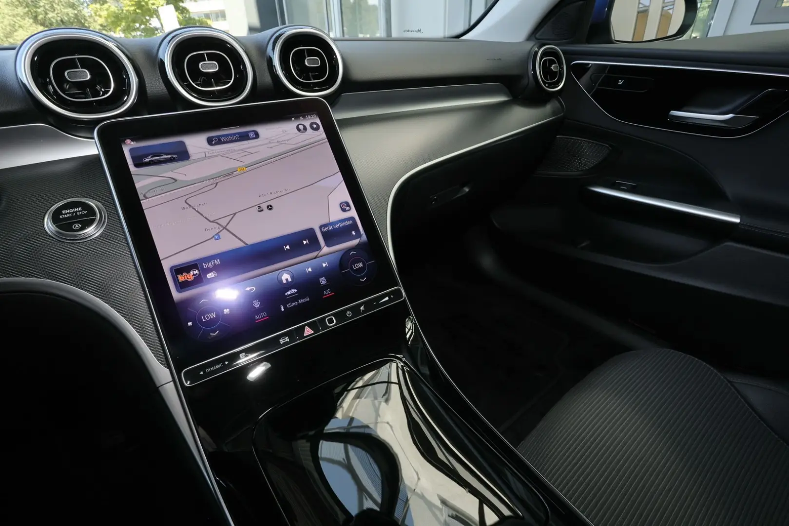 C 180 CARPLAY+SPURHALTE+360°+MBUX+LED+17 ZOLL