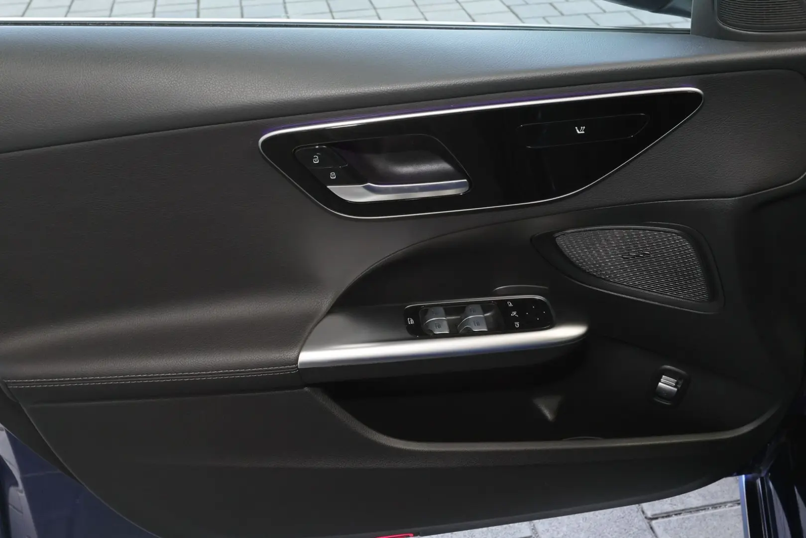 C 180 CARPLAY+SPURHALTE+360°+MBUX+LED+17 ZOLL