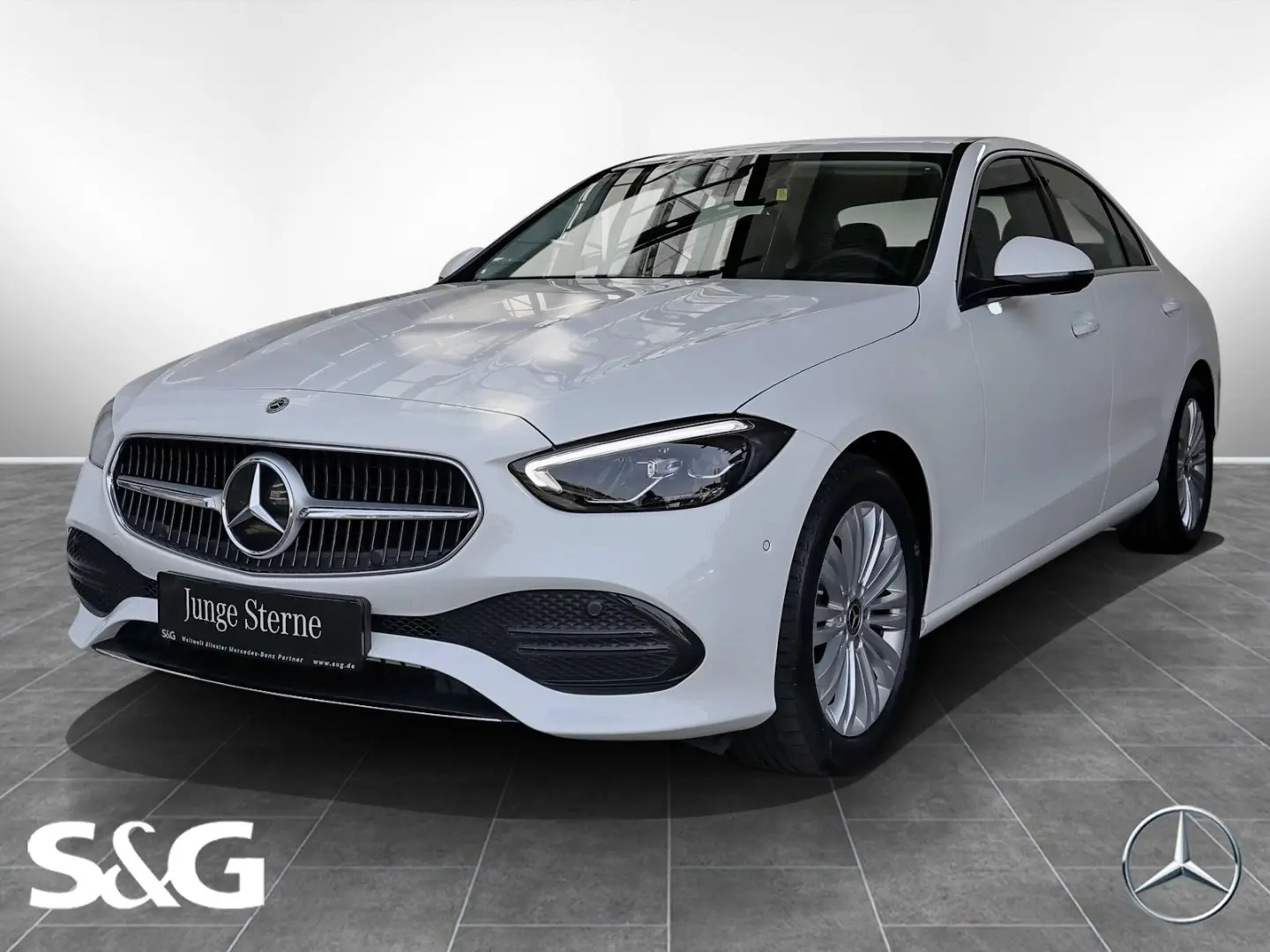 C 180 AHK+KAMERA+CARPLAY+LED+MBUX+SPURHALTE+17