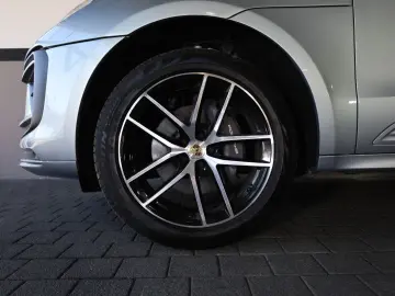 Macan 2.0 AWD/360*/4xSHZ/SBL/LHZ/PANO/TOTW/R20