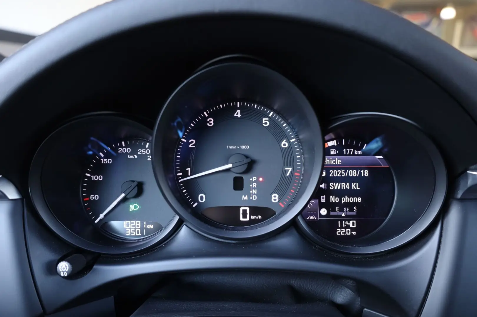 Macan 2.0 AWD/360*/4xSHZ/SBL/LHZ/PANO/TOTW/R20