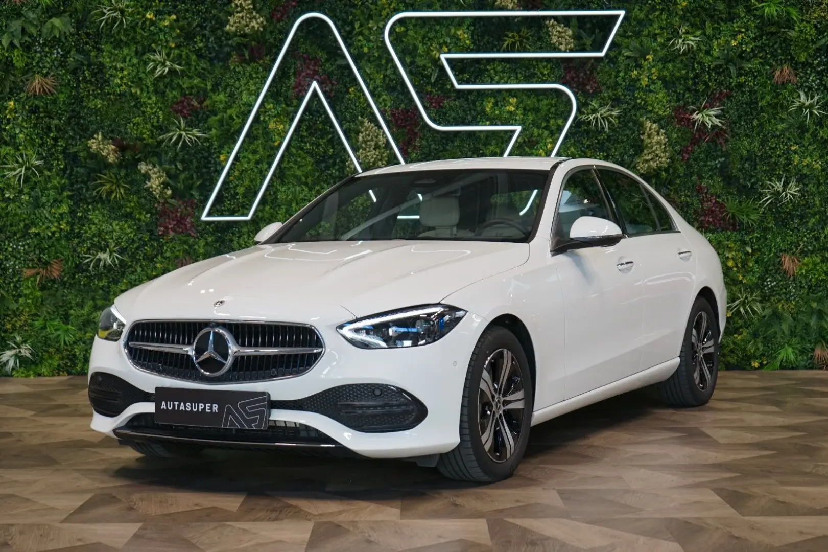 C220d*WARRANTY*LED*360*CARPLAY*32.397€ NETTO