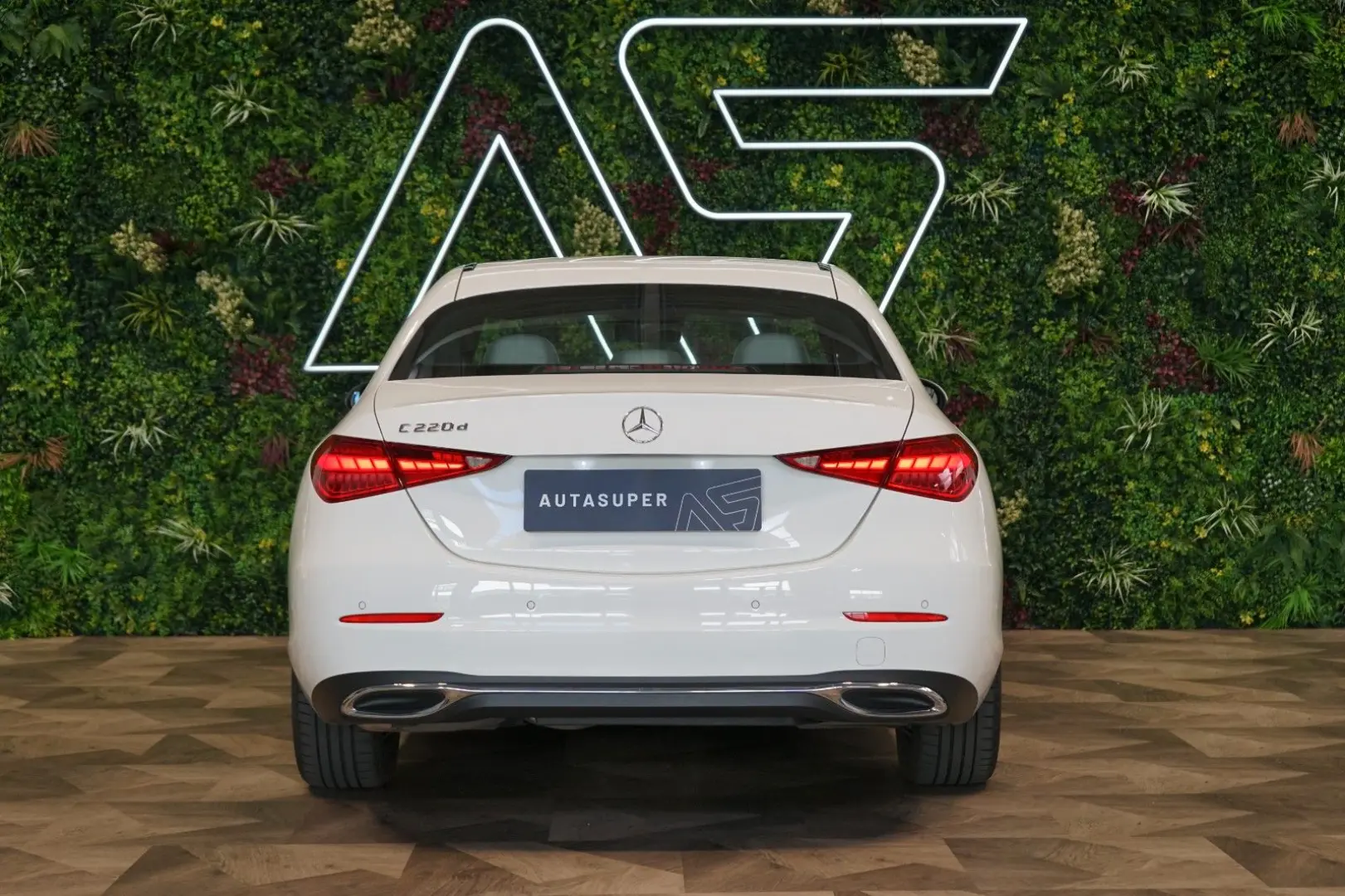 C220d*WARRANTY*LED*360*CARPLAY*32.397€ NETTO