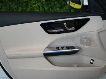 C220d*WARRANTY*LED*360*CARPLAY*32.397€ NETTO
