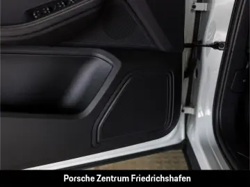 Macan Panorama Abstandstempomat Rückfahrkamera A