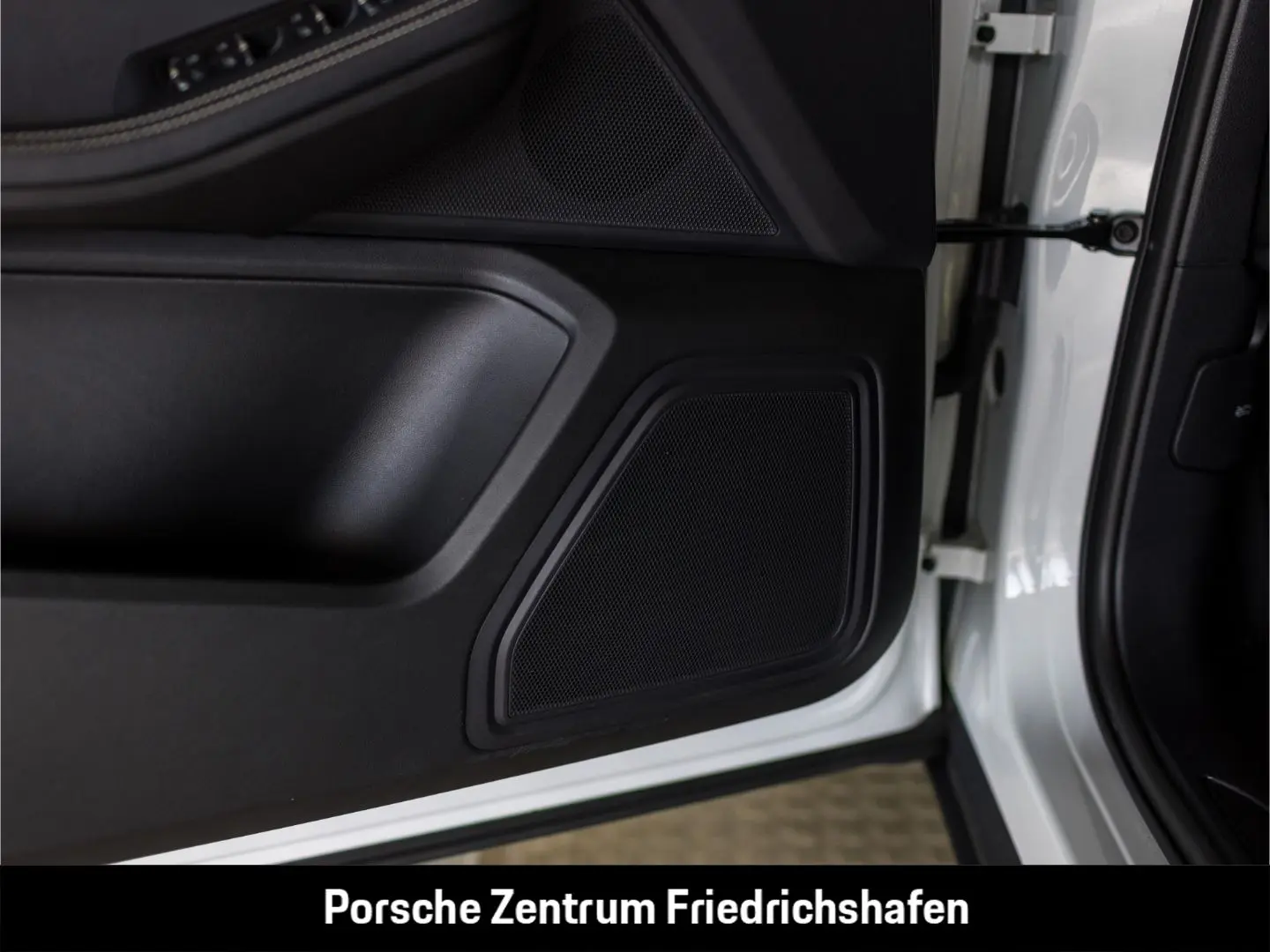 Macan Panorama Abstandstempomat Rückfahrkamera A
