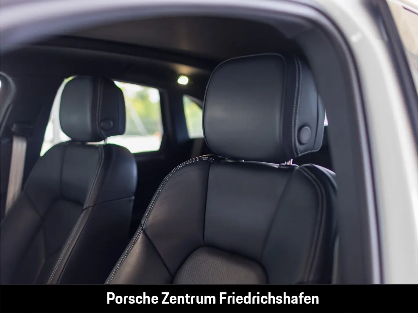 Macan Panorama Abstandstempomat Rückfahrkamera A
