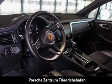 Macan Panorama Abstandstempomat Rückfahrkamera A
