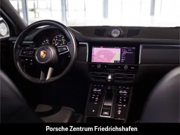 Macan Panorama Abstandstempomat Rückfahrkamera A
