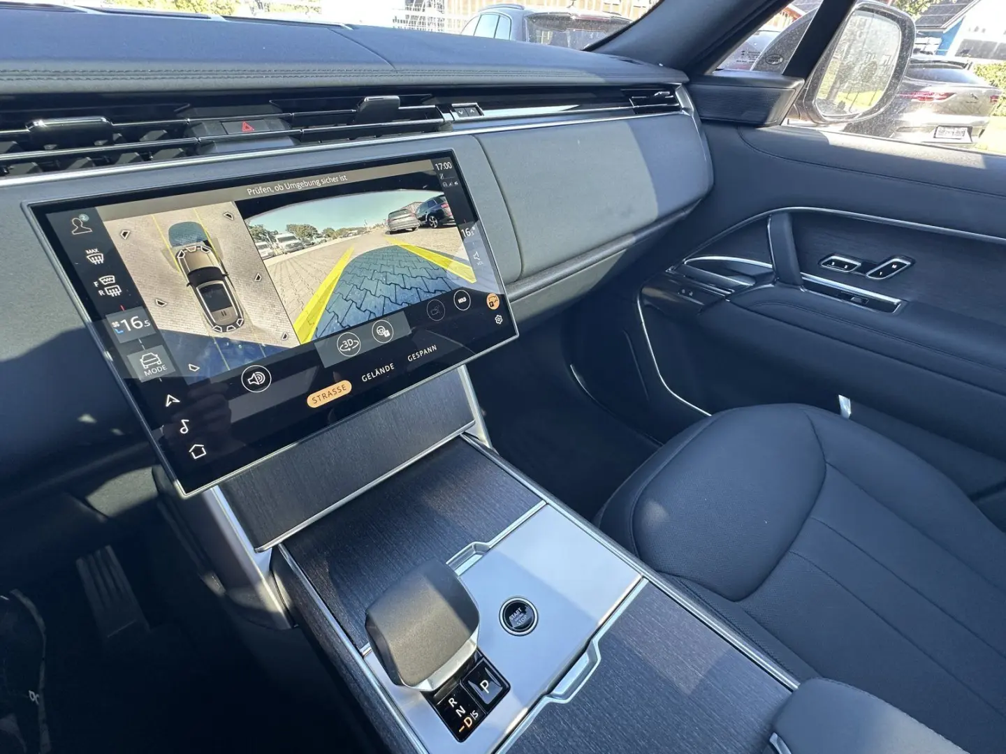 Range Rover P460e Hybrid  HSE Panorama