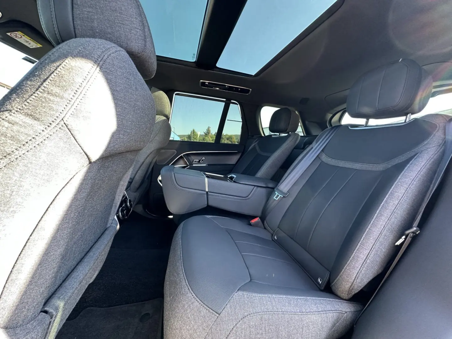 Range Rover P460e Hybrid  HSE Panorama