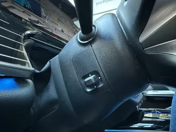 Mercedes E-klasa E300de *AMG*4M*PANO*MEMO*BURM*