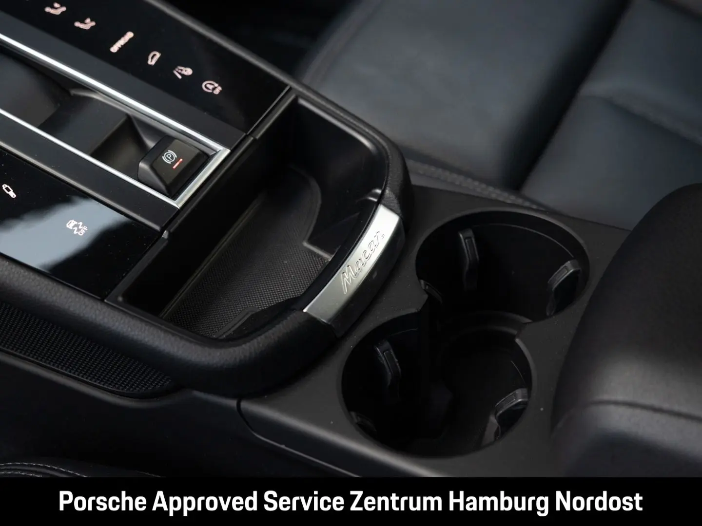 Macan Panoramadach PASM Komfortsitze 14-Wege ACC