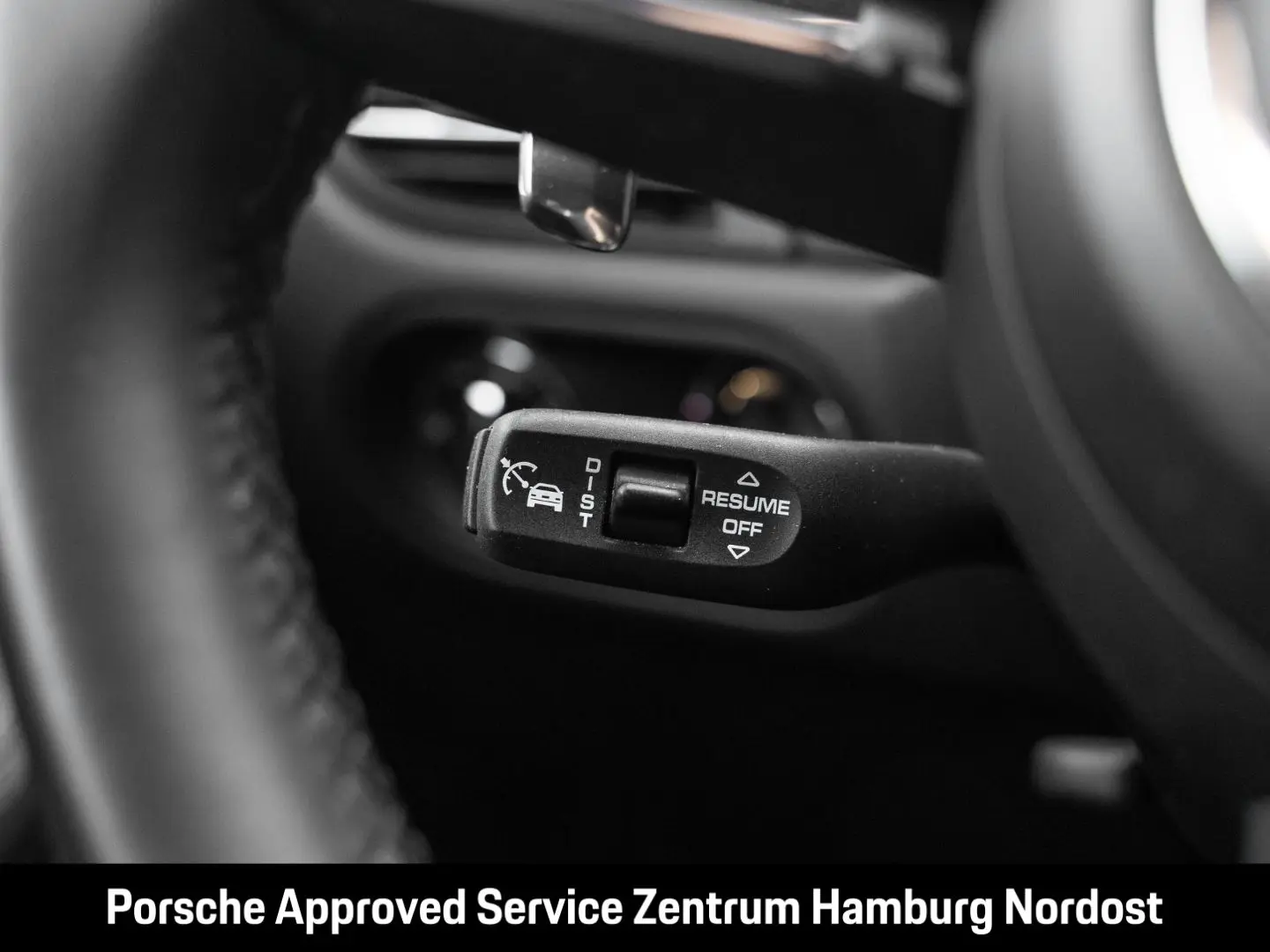 Macan Panoramadach PASM Komfortsitze 14-Wege ACC