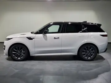 Range Rover Sport D300 Dynamic SE