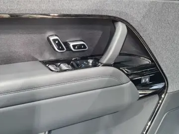 Range Rover Sport D300 Dynamic SE