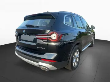 X3 xDrive20d Aut.AHK,Pano,DAProf,PA+,Adapt.LED